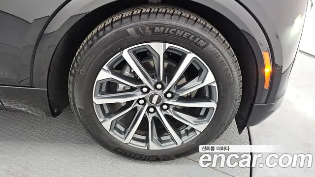 Cadillac Lyriq 2024 thumb 8