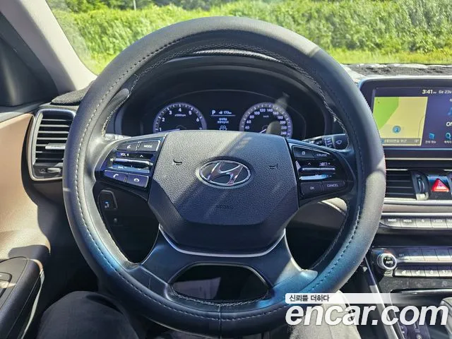 Hyundai Grandeur 2017 thumb 2
