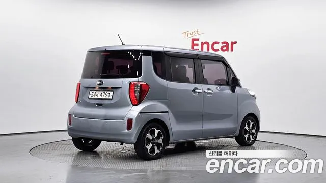 Kia Ray 2013 thumb 12