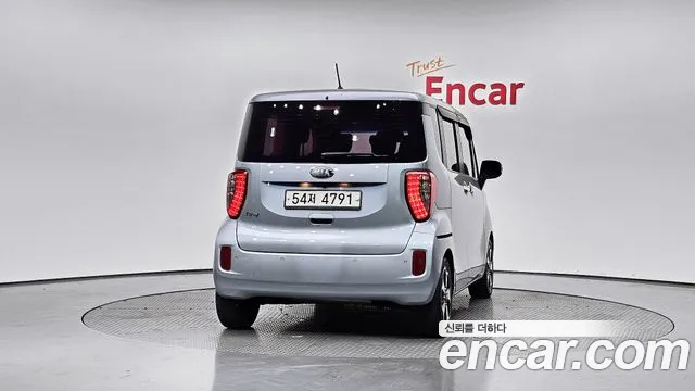 Kia Ray 2013 thumb 7