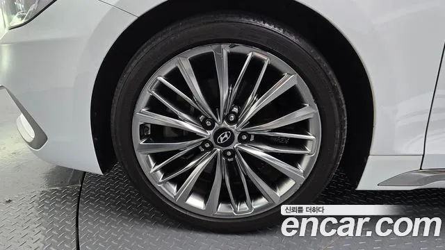 Hyundai Grandeur 2018 thumb 4