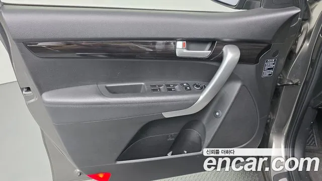 Kia Sorento 2012 thumb 3