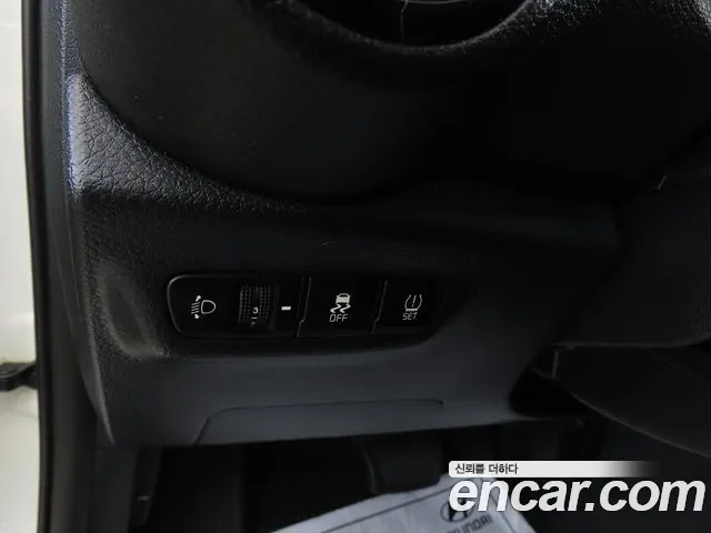 Kia Morning 2018 thumb 3