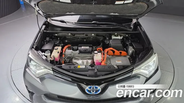 Toyota RAV4 2018 thumb 5