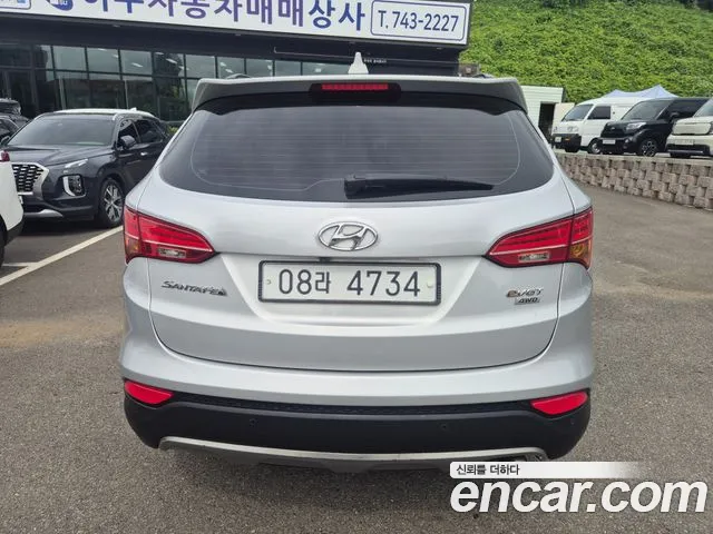 Hyundai Санта Фе 2014 thumb 10