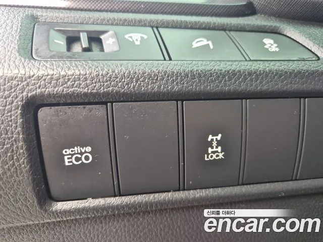 Hyundai Санта Фе 2014 thumb 2