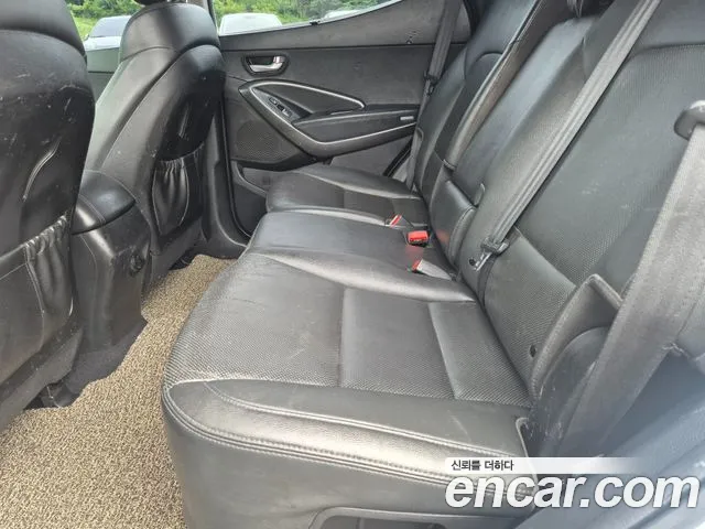 Hyundai Санта Фе 2014 thumb 8
