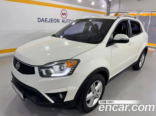 KGM Korando 2015 thumb 8
