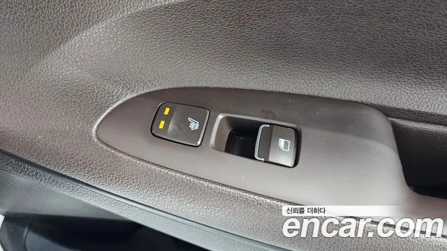 Hyundai Grandeur 2017 thumb 12