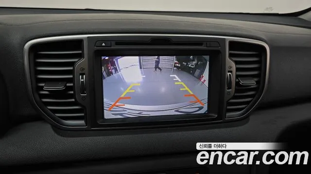 Kia Sportage 2015 thumb 10