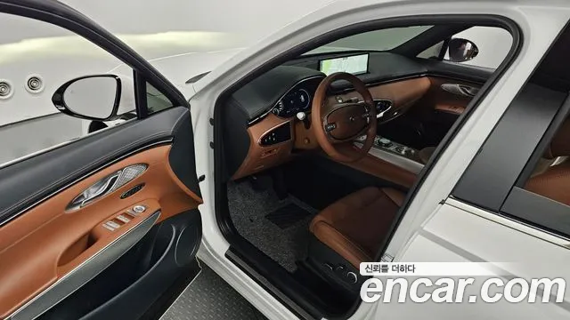 Genesis GV70 2023 thumb 7