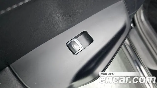 Kia K5 2023 thumb 4