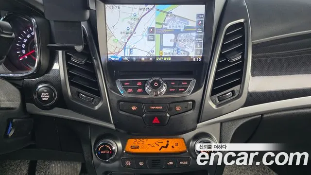 KGM KORANDO 2018 thumb 4