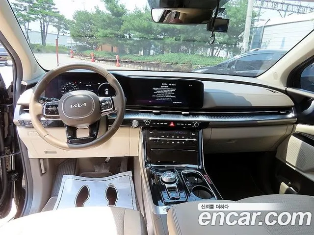 Kia Carnival 2022 thumb 5