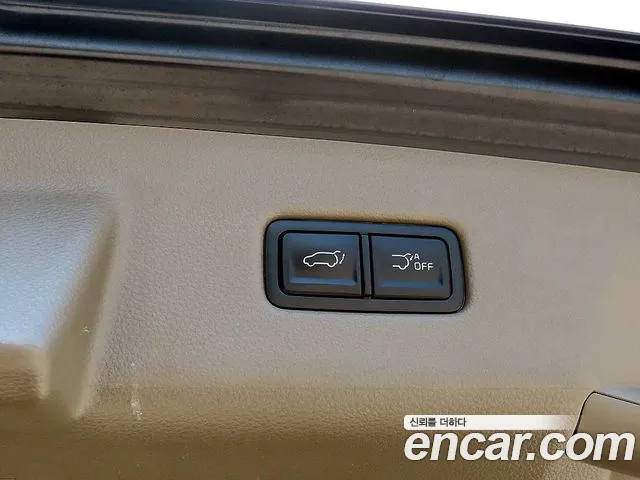 Kia Carnival 2022 thumb 12