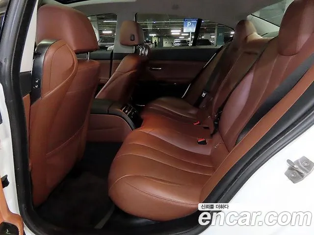 BMW 6 серии 2015 thumb 12
