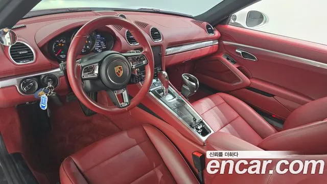 Porsche 718 Cayman 2019 thumb 5