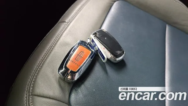 Ford Bronco 2022 thumb 3