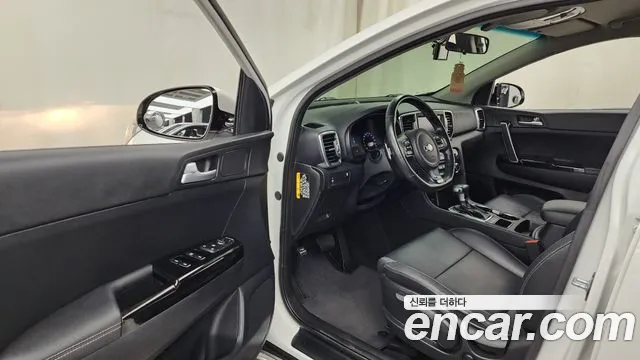 Kia Sportage 2018 thumb 9