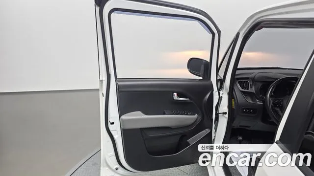 Kia Ray 2022 thumb 12