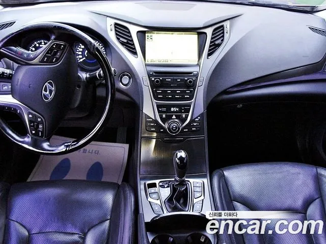 Hyundai Grandeur 2013 thumb 12