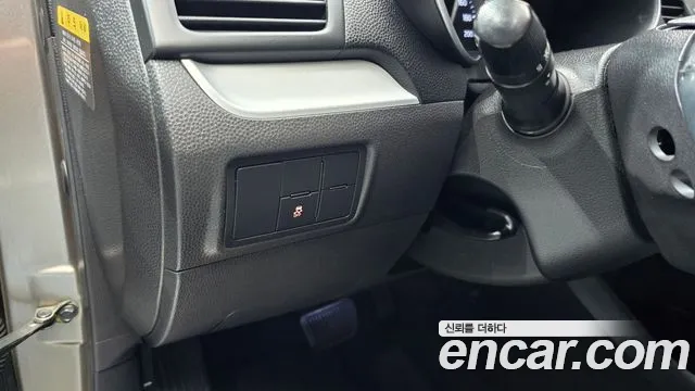 Kia Morning 2016 thumb 10