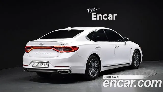 Hyundai Grandeur 2017 thumb 12