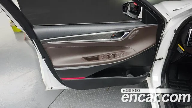 Hyundai Grandeur 2017 thumb 4