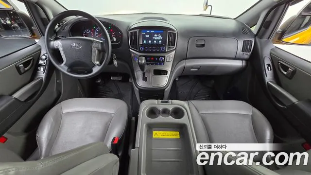 Hyundai Staria 2020 thumb 11