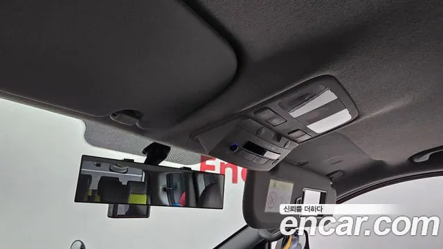 Hyundai Staria 2020 thumb 6