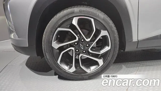 Chevrolet Tracker 2023 thumb 4