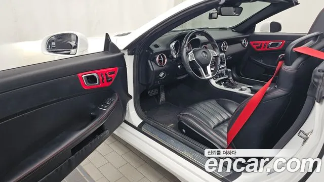 Mercedes-Benz SLK-Класс 2015 thumb 9