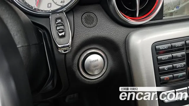 Mercedes-Benz SLK-Класс 2015 thumb 11