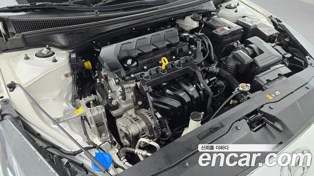 Hyundai Elantra 2022 thumb 10