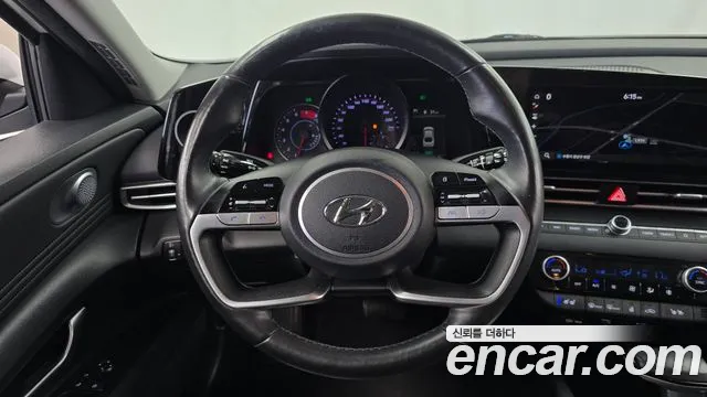 Hyundai Elantra 2022 thumb 8