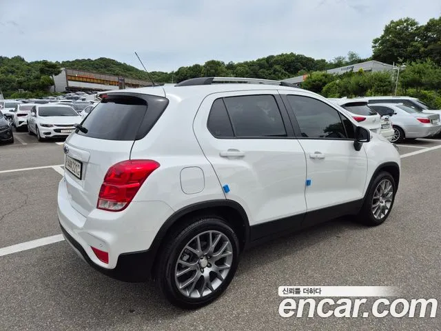 Chevrolet Trax 2021 thumb 2