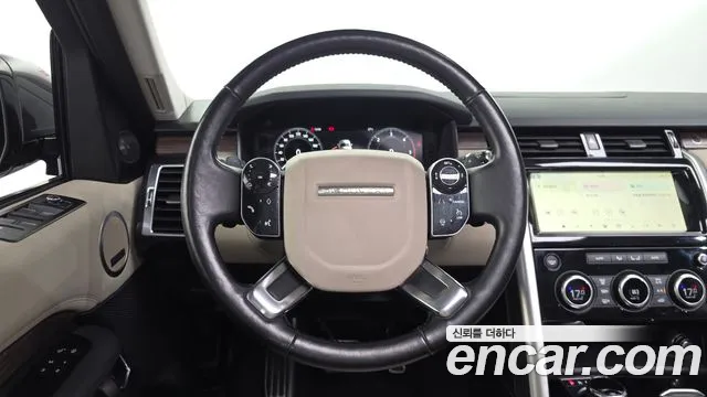 Land Rover Discovery 2019 thumb 12