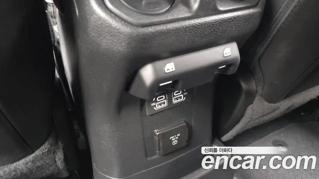 Jeep Wrangler 2023 thumb 7