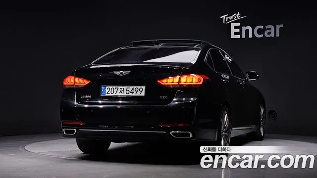 Hyundai Genesis 2016 thumb 6