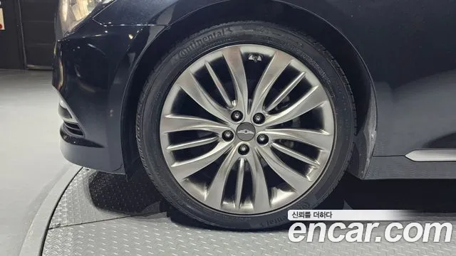 Hyundai Genesis 2016 thumb 5