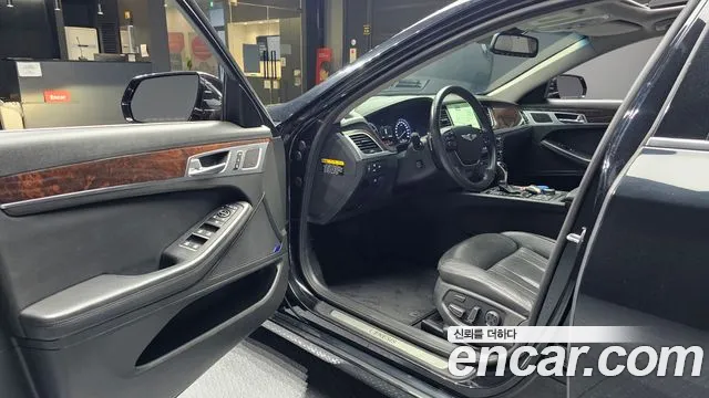 Hyundai Genesis 2016 thumb 2