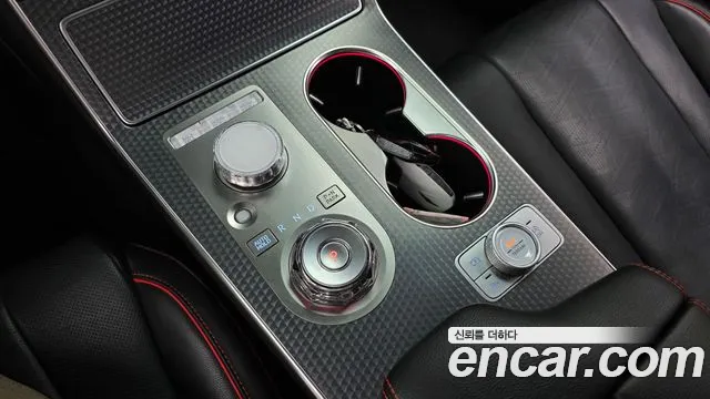 Genesis GV80 Coupe 2024 thumb 3