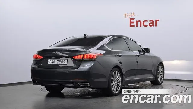 Genesis G80 2018 thumb 3
