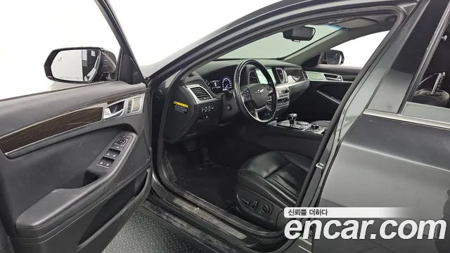 Genesis G80 2018 thumb 2