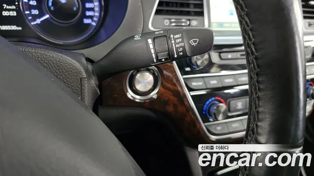 Hyundai Aslan 2015 thumb 6