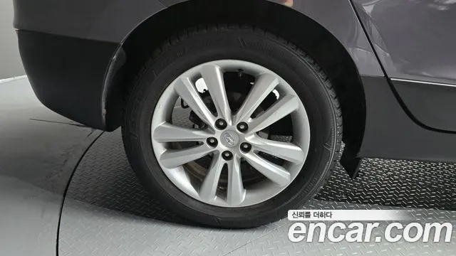 Hyundai Tucson 2009 thumb 10