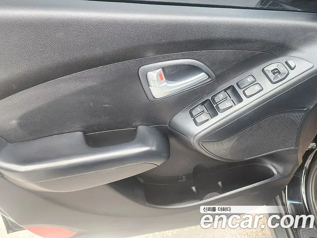 Hyundai Tucson 2014 thumb 9