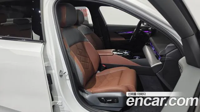 BMW 5 серии 2025 thumb 3