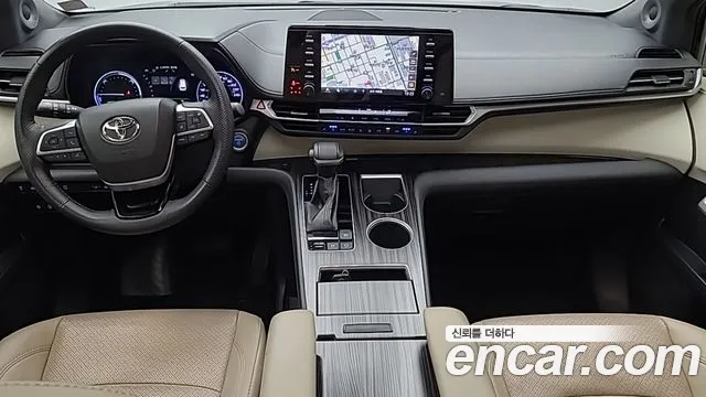 Toyota Sienna 2021 thumb 5