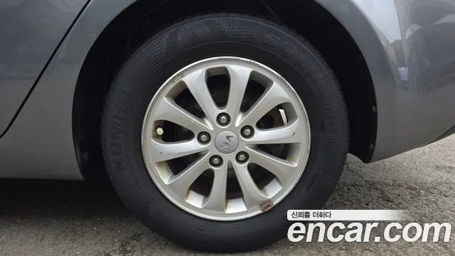 Kia K3 2014 thumb 10